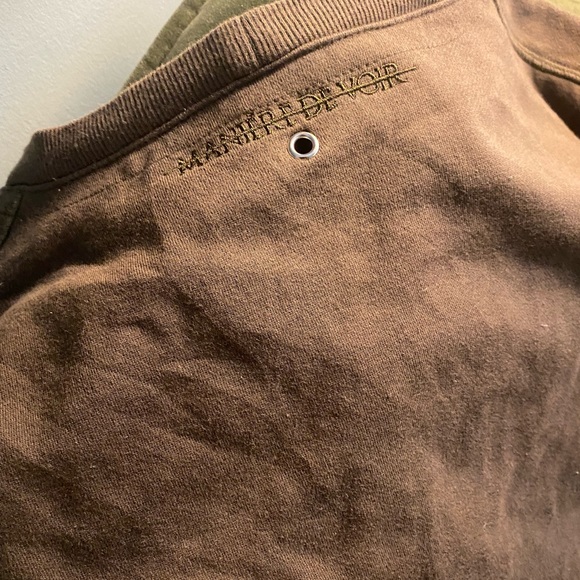 Manjeri De Voir Army Green Crewneck fits like Large - Picture 5 of 6